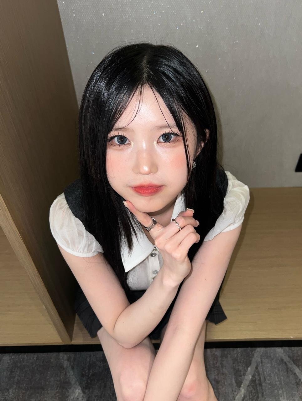 프로미스나인 송하영 아이돌 걸그룹