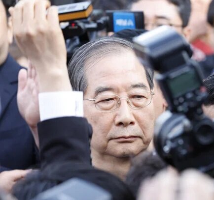 한덕수 표정 내란범 내란 한덕수짤 하버드