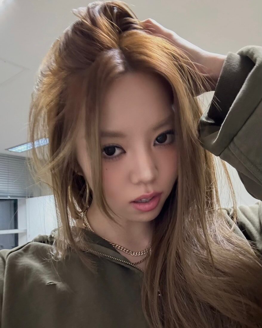 ALLDAY PROJECT 베일리 아이돌 걸그룹 Kpop 여자아이돌 셀카