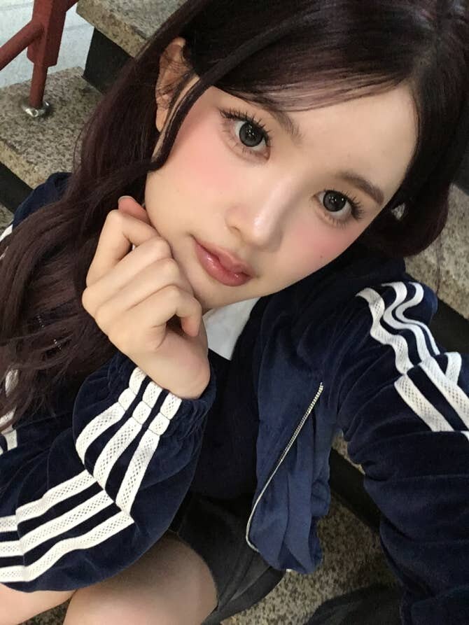 Hearts2Hearts 에이나 아이돌 걸그룹 Kpop 여자아이돌 셀카