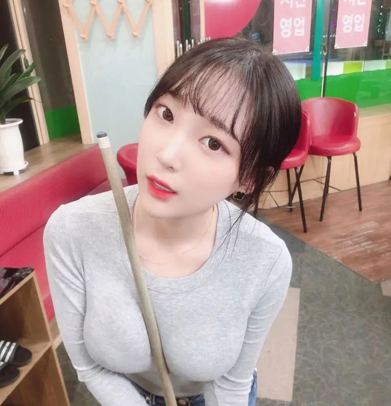 당구장에 간 강인경