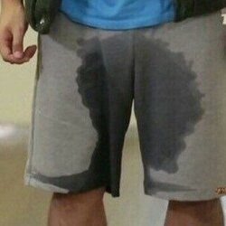 지림 지렸다 바지 축축 지린다