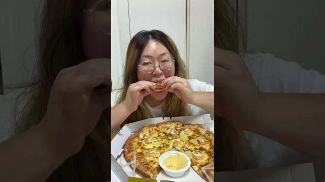 달피자: 단종 반대 시위 밈